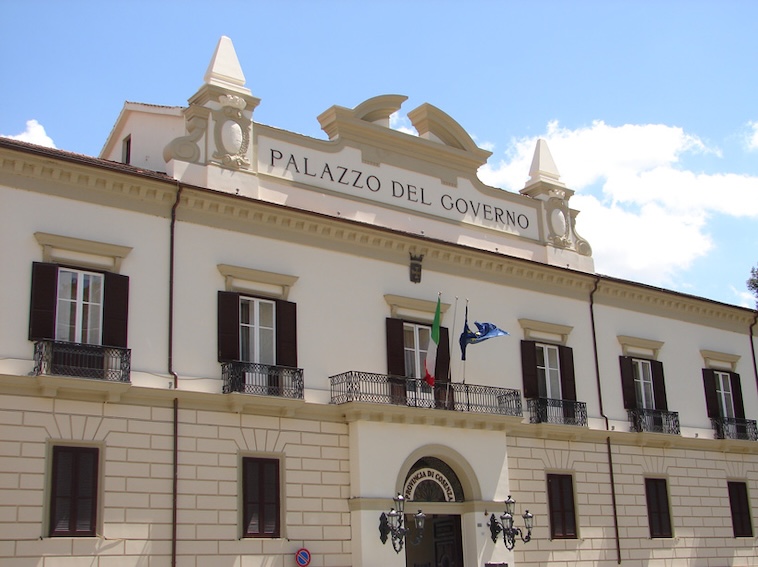 palazzo_del_governo_-_cosenza