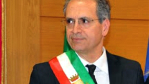 Il sindaco di Lamezia Terme, Paolo Mascaro