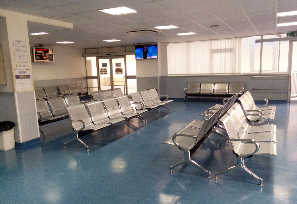 sala-attesa-ps-lamezia-02