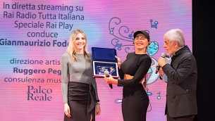 serena-brancale-premiata-al-calabria-fest-rai-tutta-italiana