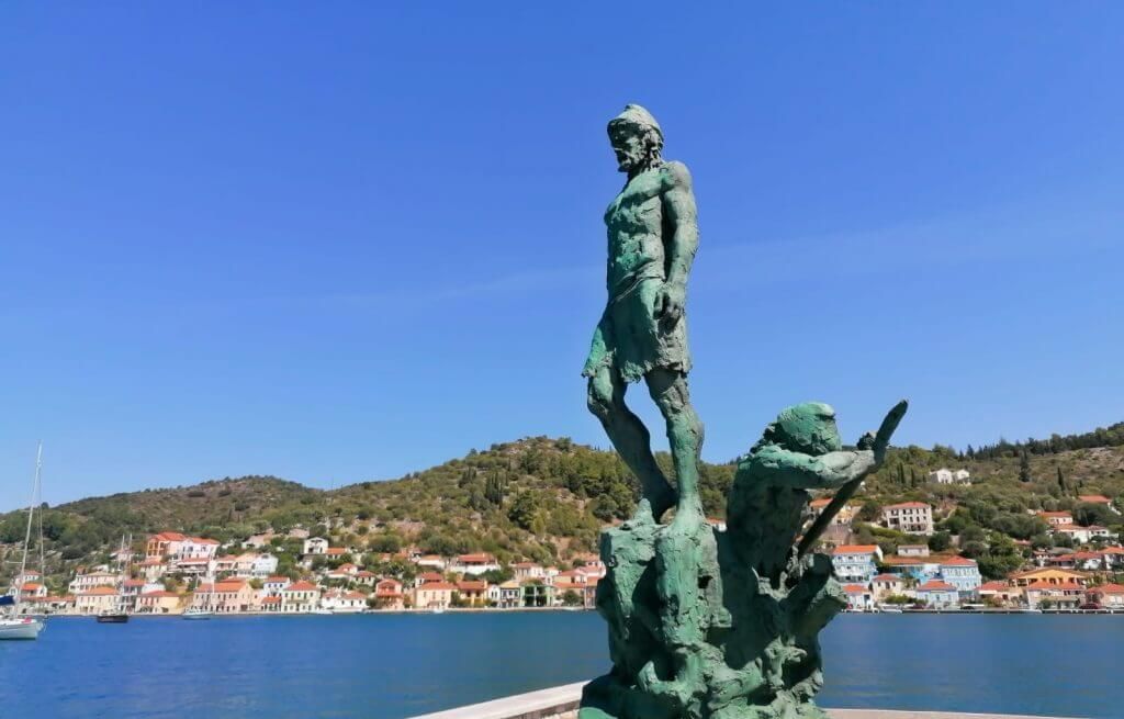 statua-di-ulisse-itaca-grecia-viagginblog