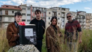 sutta-scupa-ritratto3-luna-loiero-fermentis