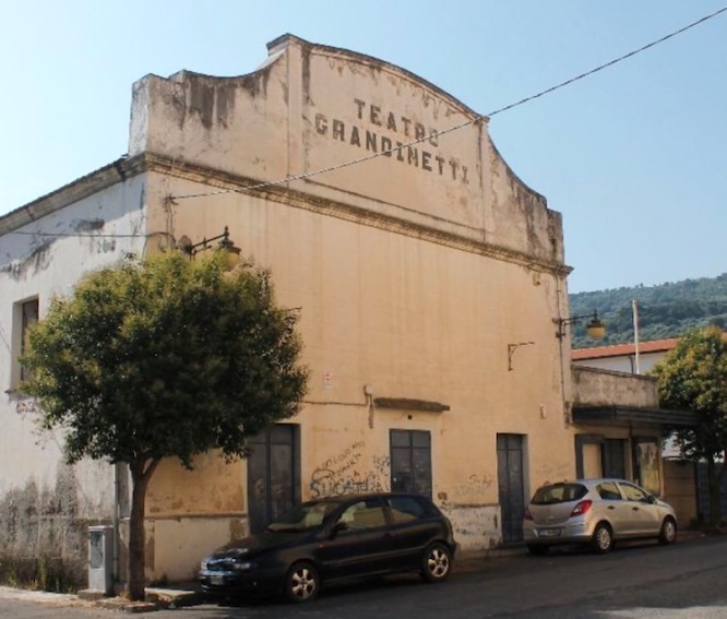 teatro-grandinetti-sambiase