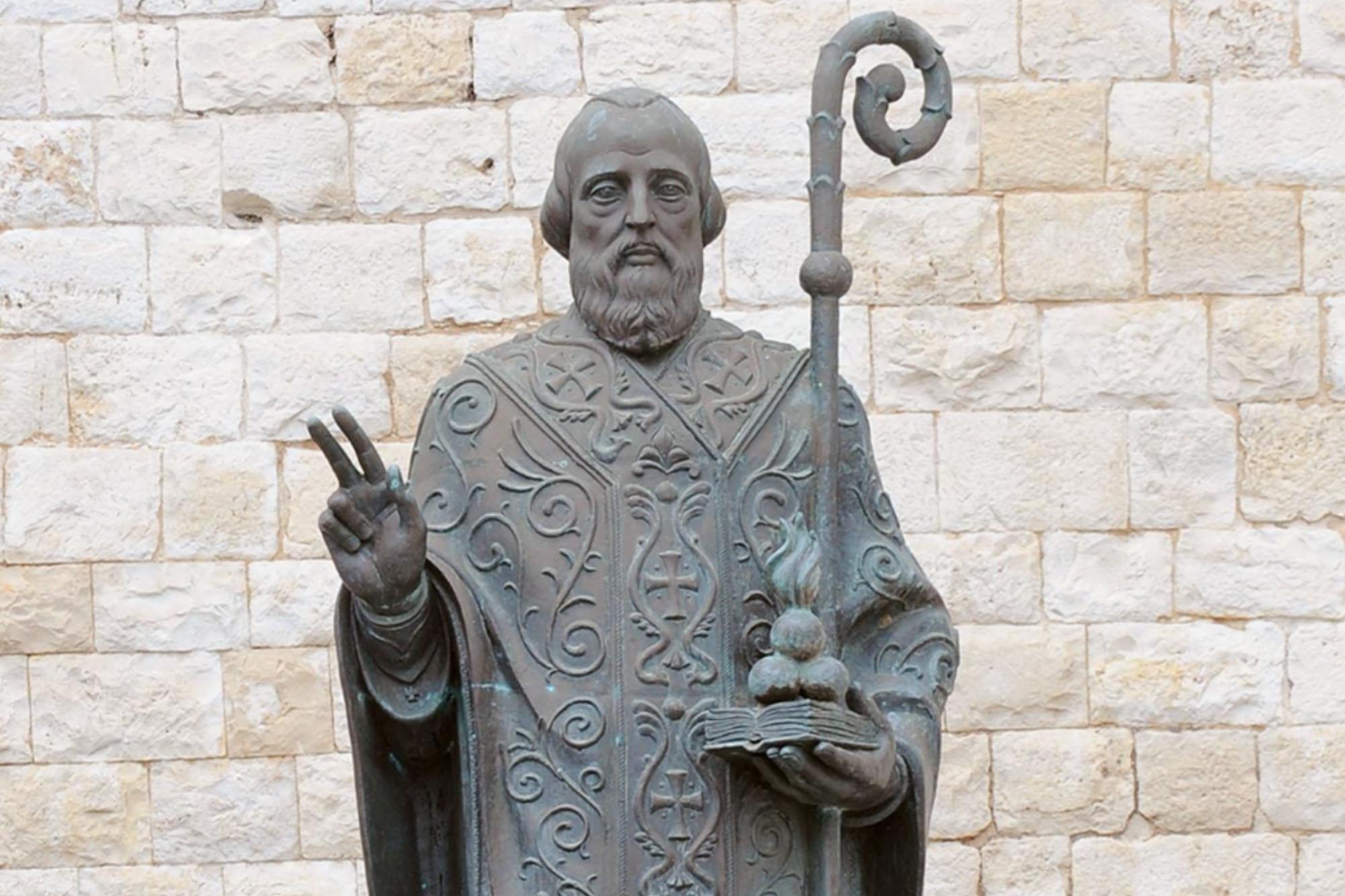 A Bari statua San Nicola donata da Putin, petizione per rimuoverla