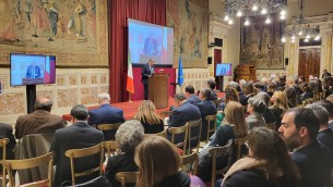 A  Vespa, Buttafuoco, Botteri e Fagnani il Premio Laurentum 2024