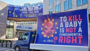 Aborto, Pro Vita & Famiglia: "Giorno tragico per Ue, Italia si unica a Paesi pro vita"