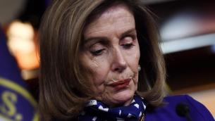 Aborto Usa, Pelosi accusa Corte Suprema e Trump