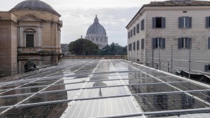 Acea e governatorato della città del Vaticano inaugurano nuova vetrata fotovoltaica musei vaticani