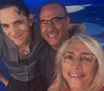 Achille Lauro a Domenica In, il legame speciale con Mara Venier e la 'sorpresa' in studio