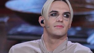 Achille Lauro annuncia un contratto con Amazon tv