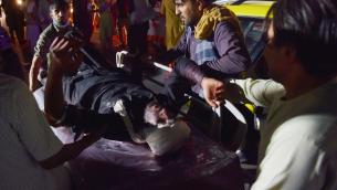 Afghanistan, attentato Kabul: "Morti vicino a me, canale è color sangue"