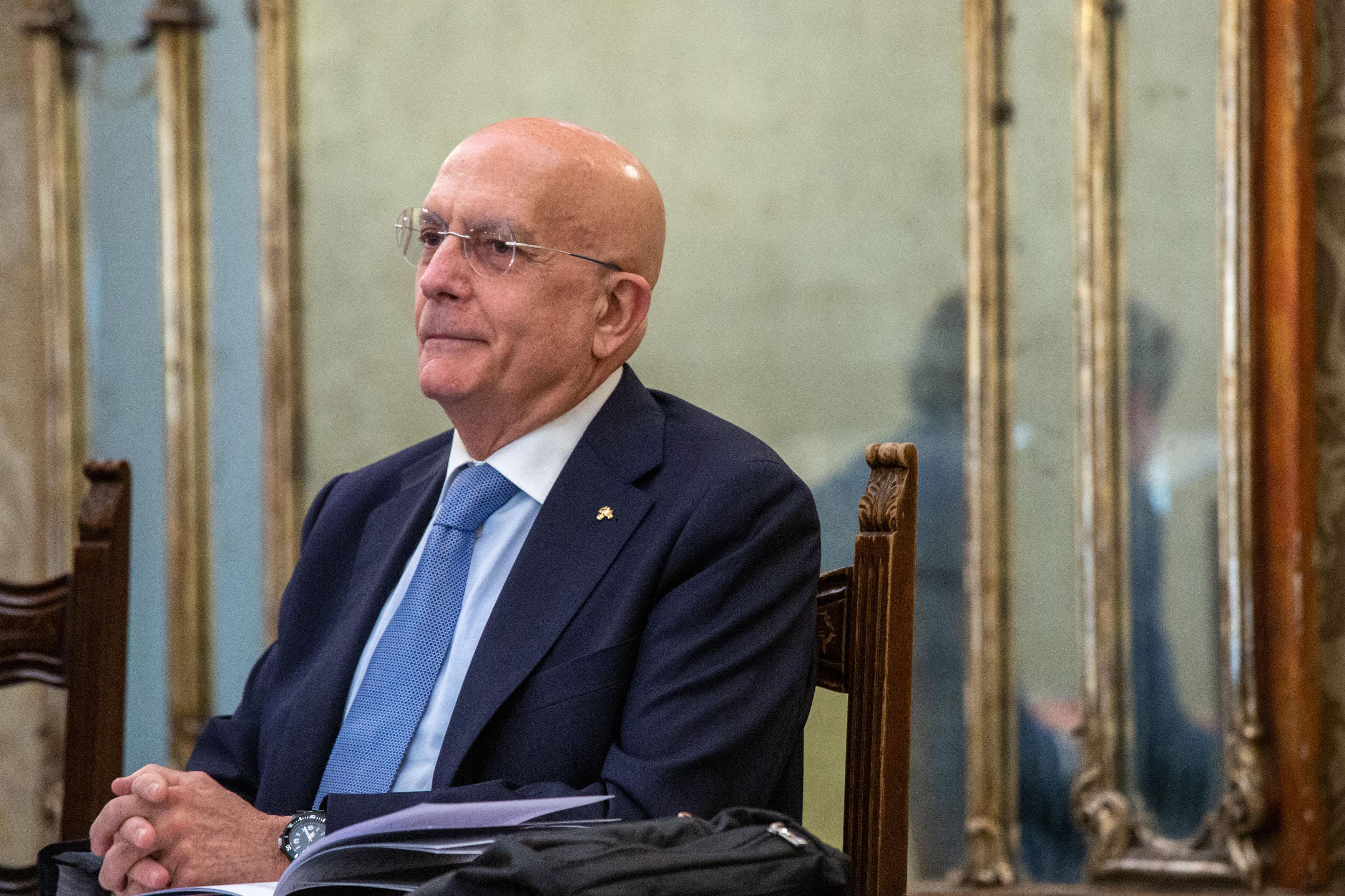 Albertini: "Calenda sapeva tutto e l'ha dolosamente occultato"