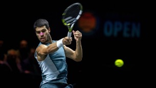 Alcaraz vince l'Atp 500 di Rotterdam: battuto De Minaur in finale