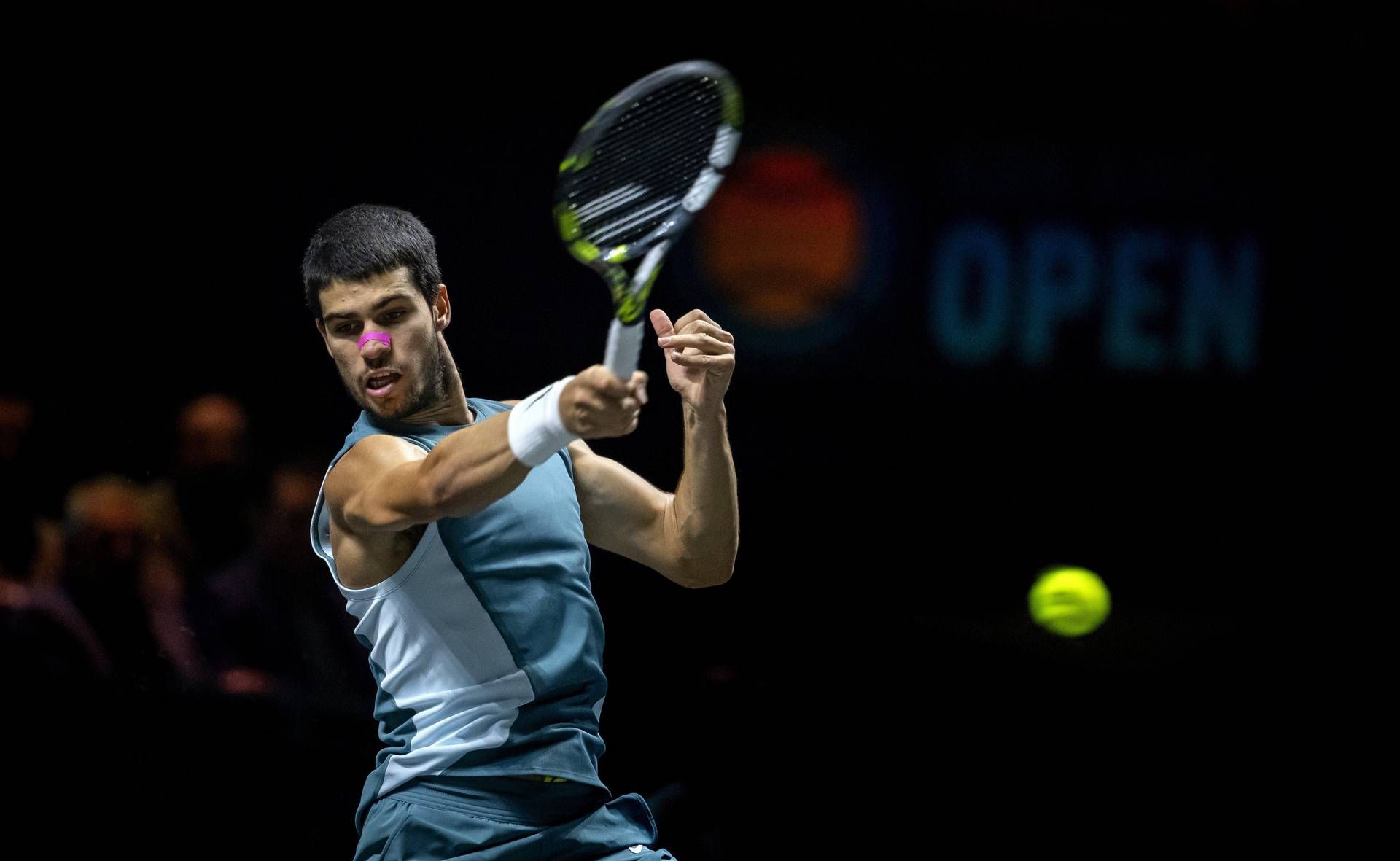 Alcaraz vince l'Atp 500 di Rotterdam: battuto De Minaur in finale