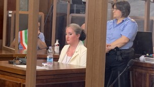 Alessia Pifferi in aula per l'omicidio della piccola Diana: "Ho accudito mia figlia come fa una mamma"