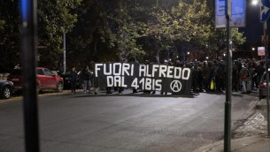 Alfredo Cospito, il medico: "E' quasi sottopeso, rischia la vita"