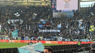 All'Olimpico striscione tifosi Lazio: "Onore ai martiri delle Foibe"