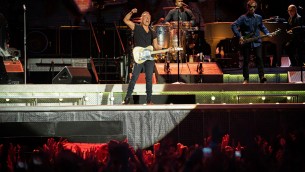 Alluvione Emilia, Bruce Springsteen sulla graticola per il live a Ferrara
