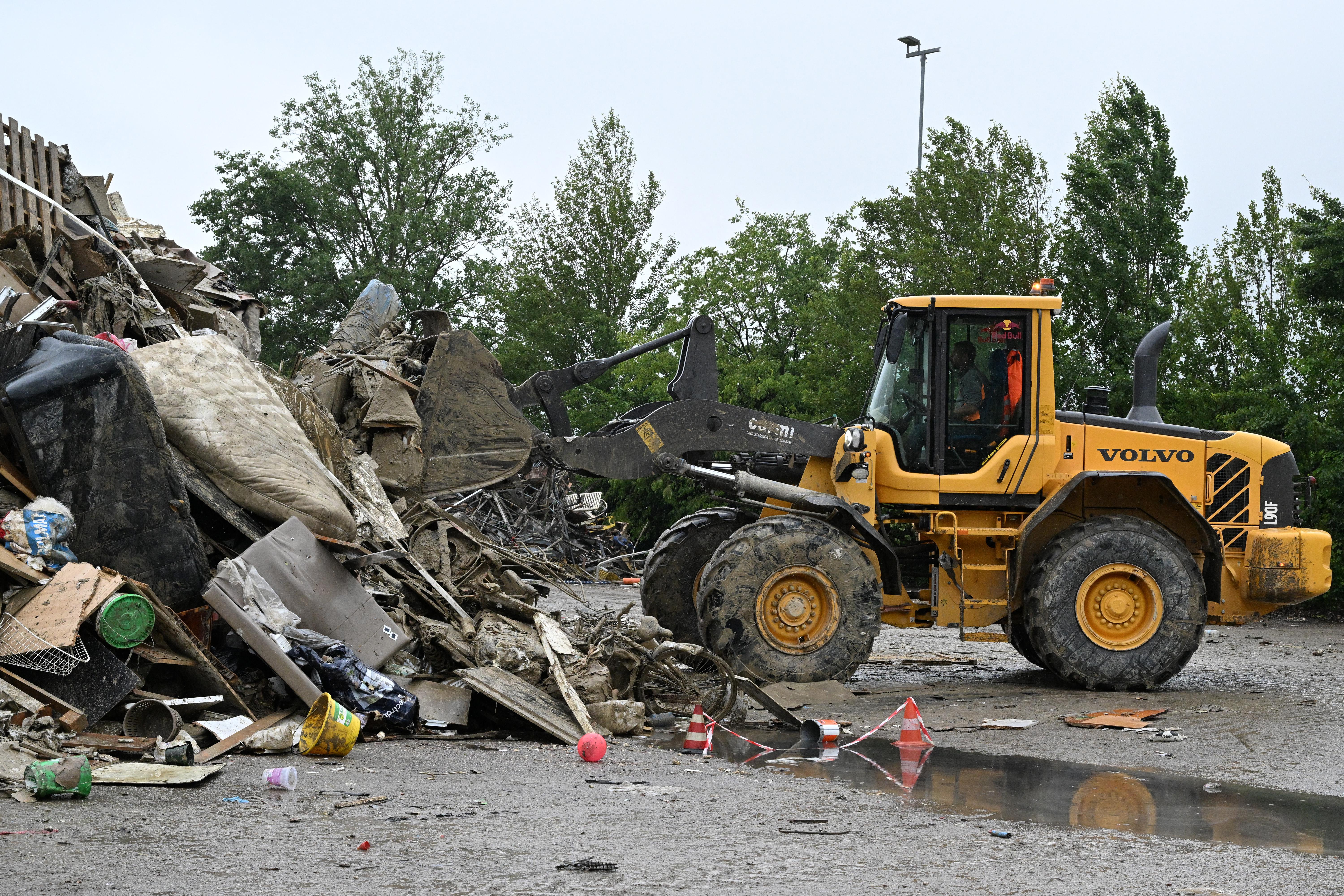 Alluvione Emilia Romagna, lunedì 29 maggio allerta diventa gialla: previsioni