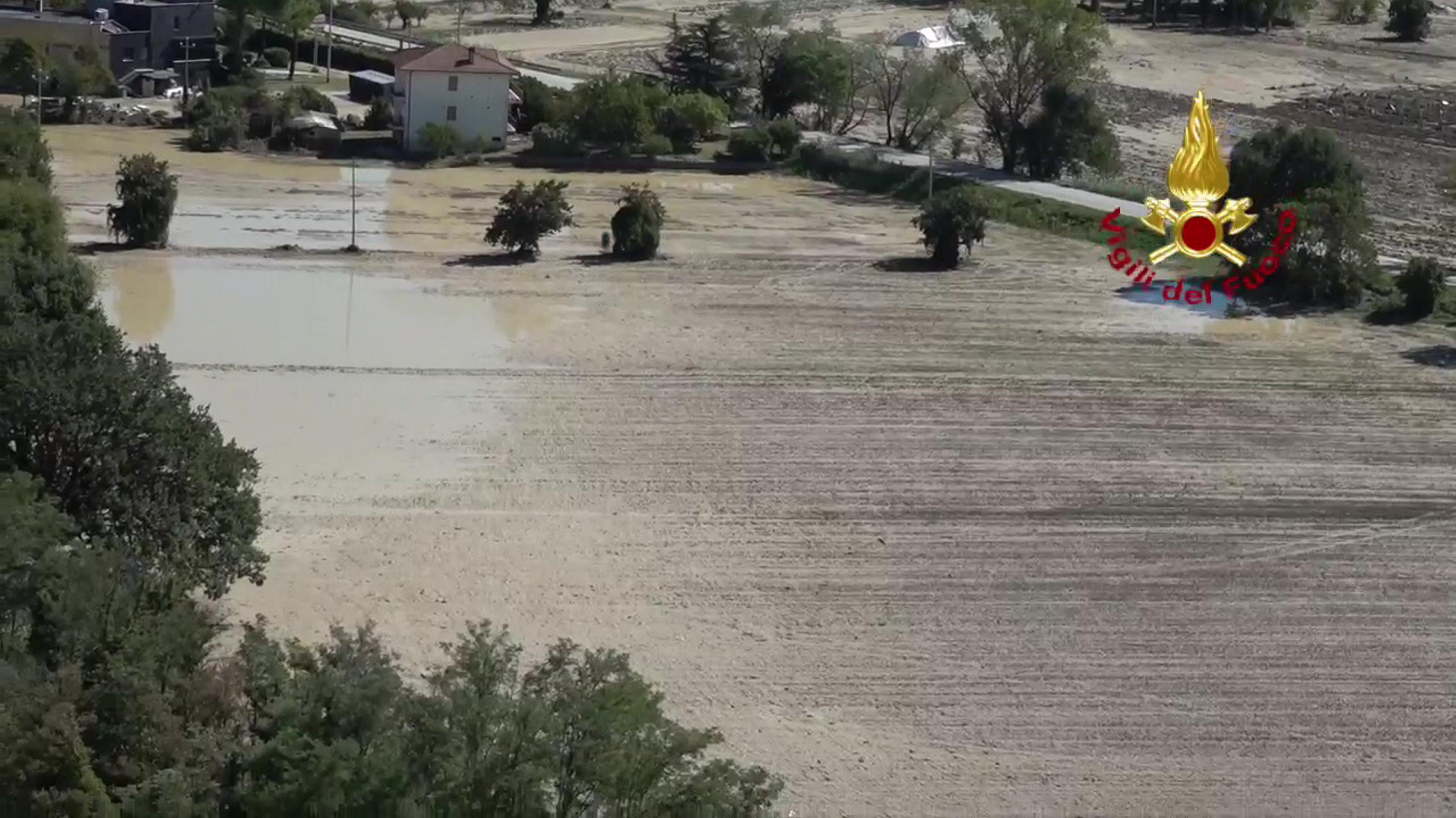 Alluvione Marche, proseguono ricerche due dispersi a Barbara
