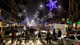 Altroconsumo, per Natale la spesa procapite degli italiani sarà circa 446 euro ma il 25% pensa a risparmiare