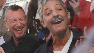 Amadeus chiama Fiorello in diretta: "Sanremo? Stiamo lavorando in serenità"
