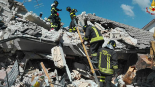 I Viglili del Fuoco in azione ad Amatrice