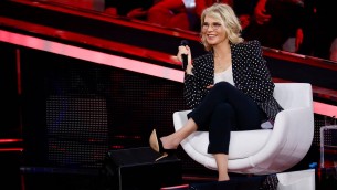 Amici, la finale non va in onda questa sera: la data ufficiale e gli allievi in gara