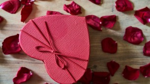 'Amore quanto mi costi', dalla cena ai fiori tutti i rincari di San Valentino