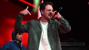 Anastasio cambia tutto, il nuovo singolo è 'Una cosa semplice'