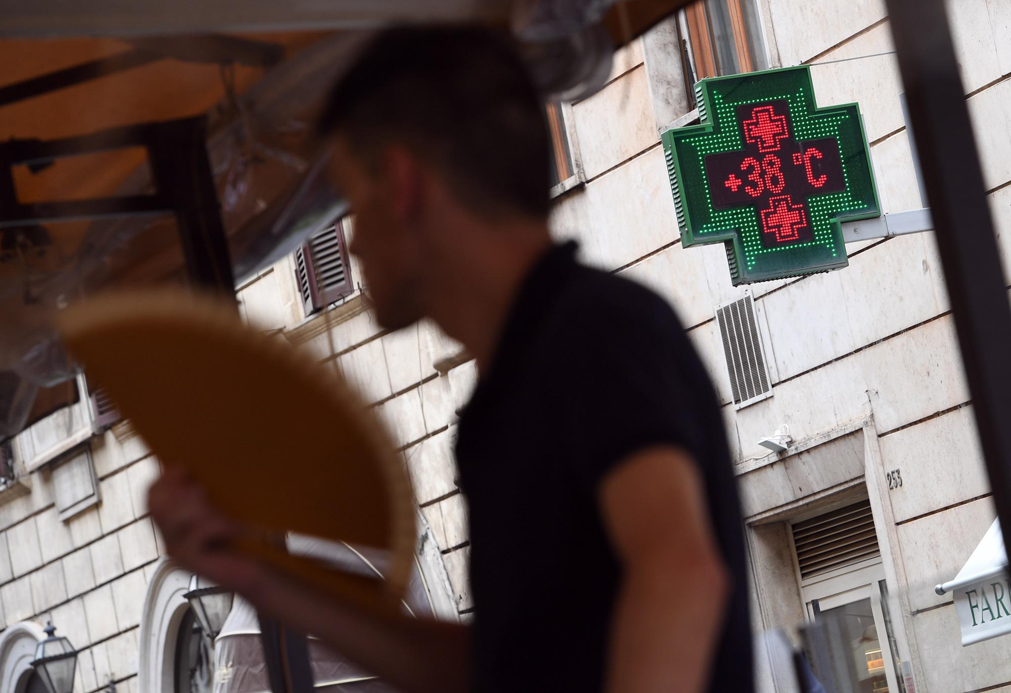 Ancora un weekend di caldo africano sull'Italia, da Nord a Sud sole e picchi di 38 gradi