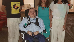 Una recente immaginie di Antonio Saffioti con la scrittrice Pina Piccolo, il musicista Marco Papa e la danzatrice Irene De Matteis.