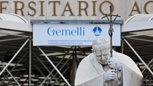 Anziane trovate morte a Roma, tac e test tossicologici sui corpi delle due sorelle
