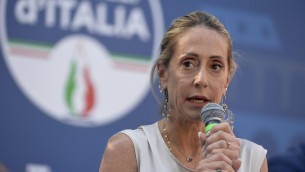 Arianna Meloni: "Governo? Fa grandi cose e non regala mancette"