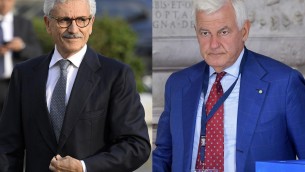 Armi alla Colombia, D'Alema e Profumo indagati: eseguite perquisizioni