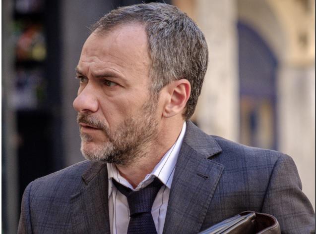 Ascolti tv, 'Malinconico' regala il prime time a Rai1