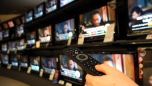 Ascolti tv, 'Un passo dal cielo' vince la prima serata