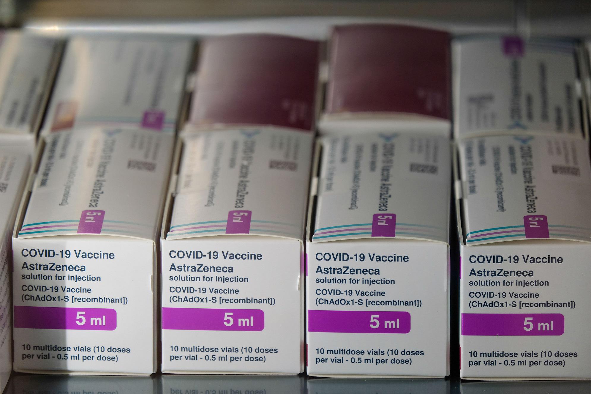 AstraZeneca, Olanda sospende vaccinazioni per non sprecare dosi