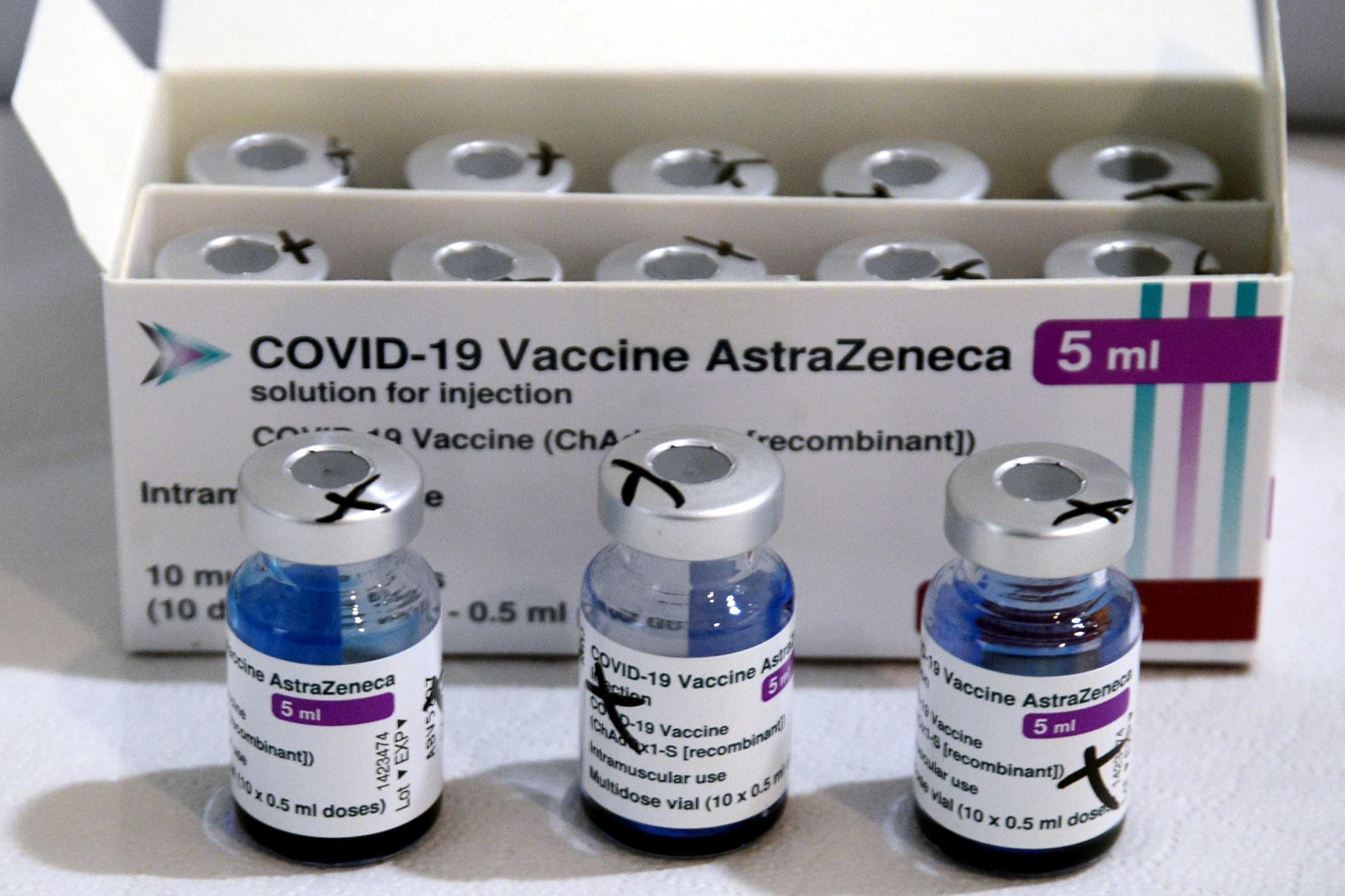 AstraZeneca, Ue avvia azione legale
