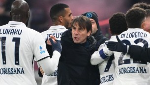 Atalanta-Napoli 2-3, Conte vince il big match e allunga in vetta