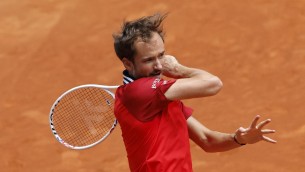 Atp Madrid, Medvedev batte Korda e avanza agli ottavi di finale