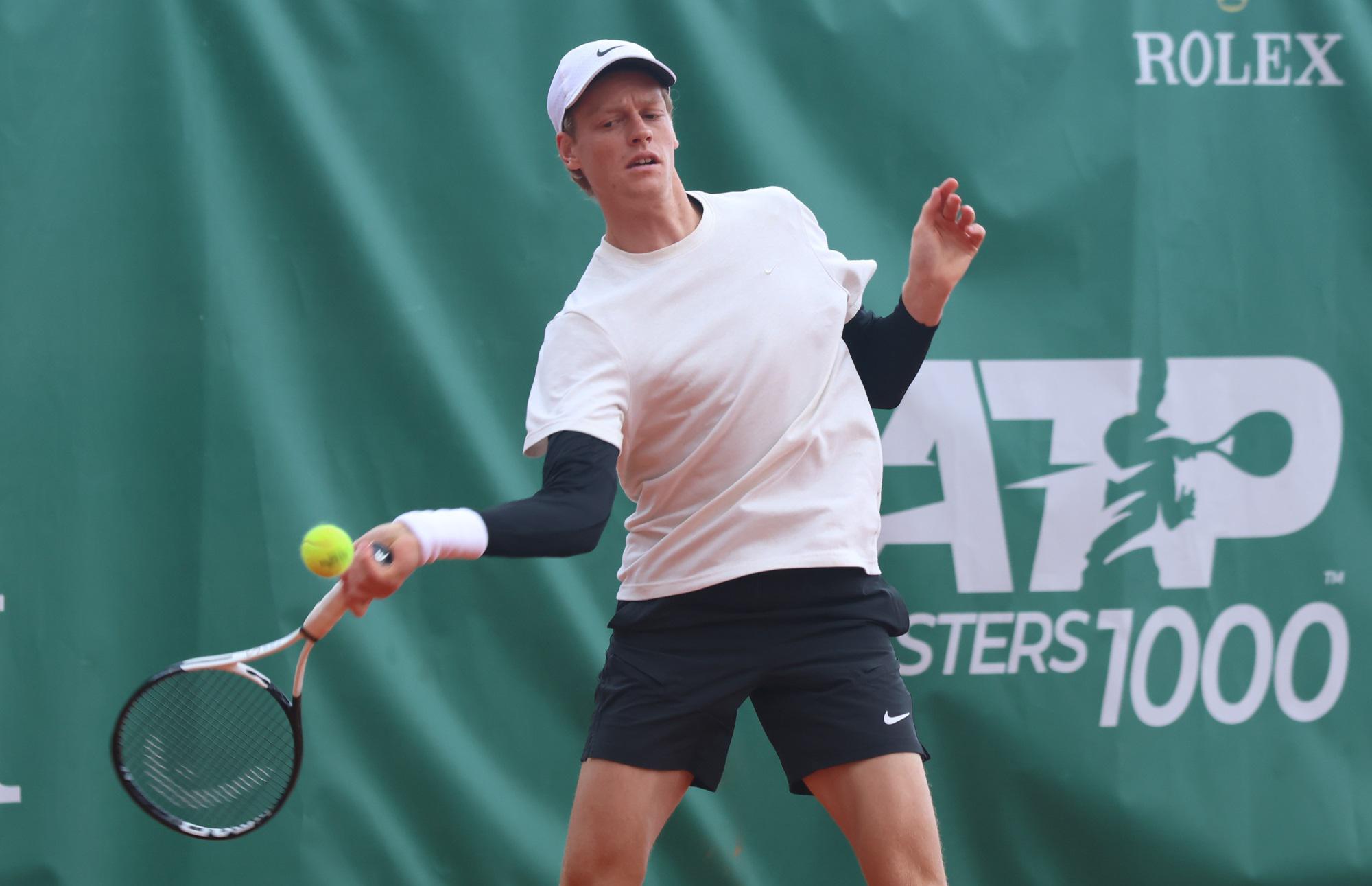 Atp Montecarlo, Sinner si nasconde: "Spero di giocare più di un match"