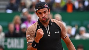 Atp Stoccarda, Berrettini ai quarti di finale in due set