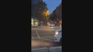 Attacco a Bruxelles, le immagini: gli spari del killer, la fuga dei passanti - Video