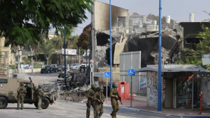 Attacco a Israele, Paniccia: "Guerra in Ucraina si allarga fuori dall'Europa"