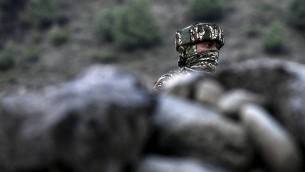 Attacco contro turisti nel Kashmir, 24 morti