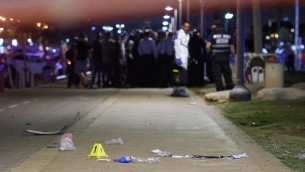 Attentato Tel Aviv, il dolore dei genitori di Alessandro Parini: "Era semplice e modesto"