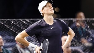 Australian Open, Sinner passa al terzo turno