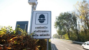 Autovelox, multe in città solo per limiti sopra i 50 Km/h: la bozza del decreto