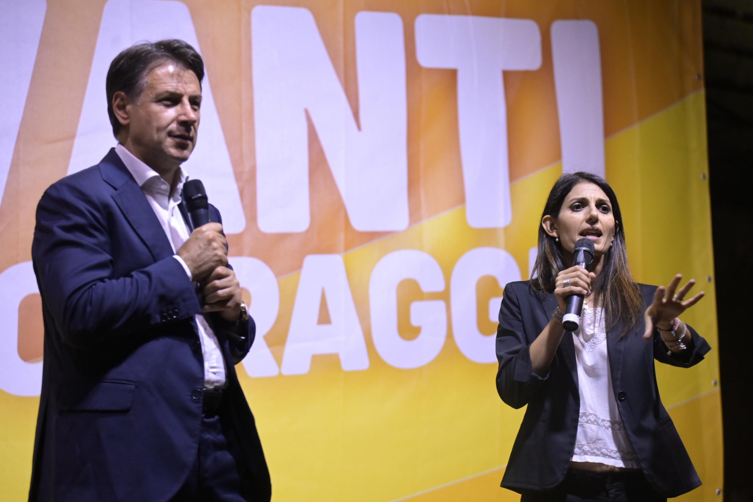 Ballottaggio Roma, contatti Conte-Raggi per sciogliere riserva